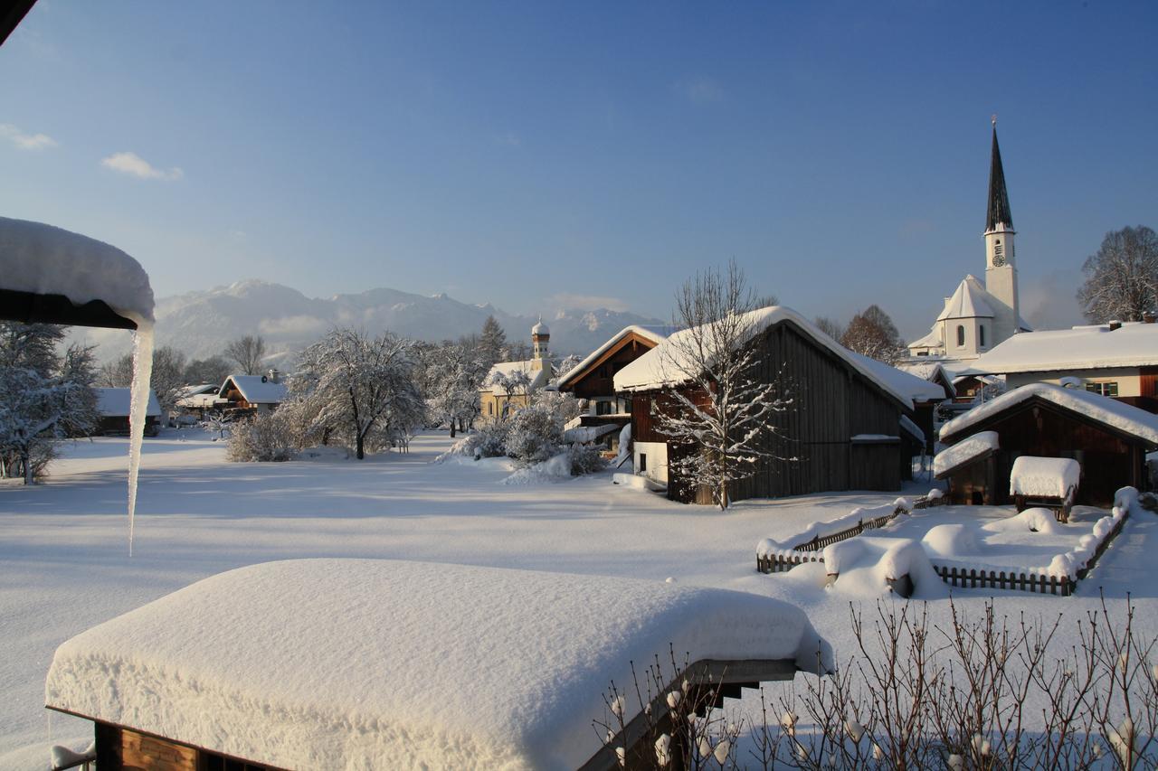 Pension Schusterpeter Bad Tölz Esterno foto